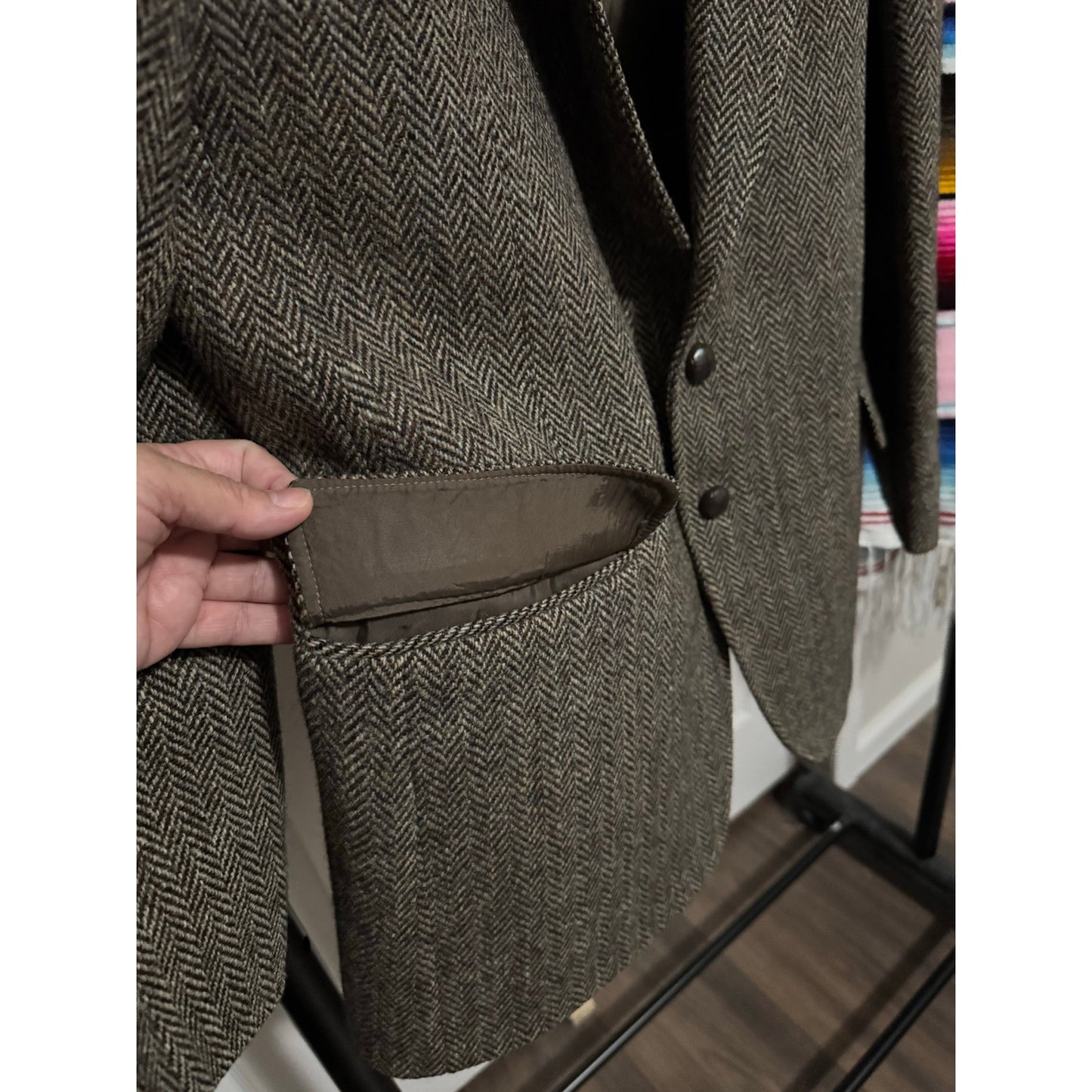 Hammersley Harris Tweed 100% Scottish Wool made in England houndstooth vintage men’s jacket leather buttons