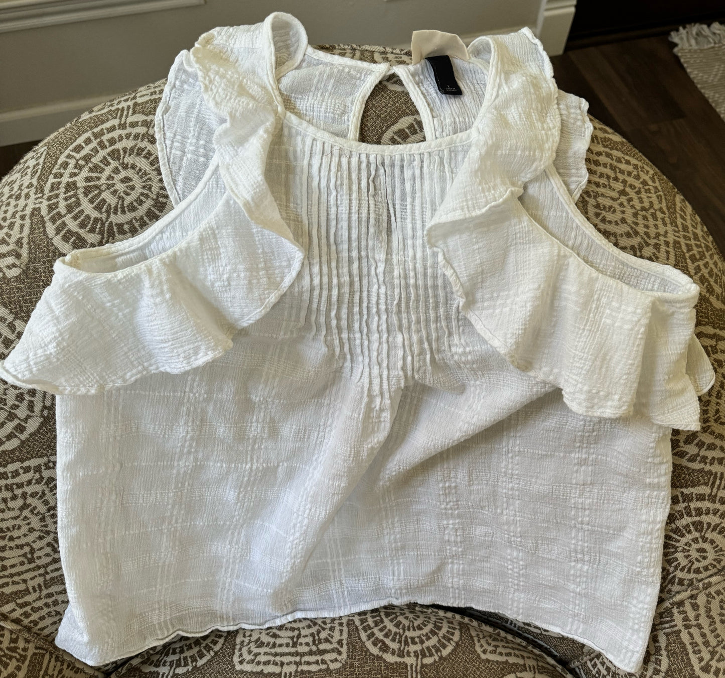 Flowy Ruffle Crop Tank Top - Preowned