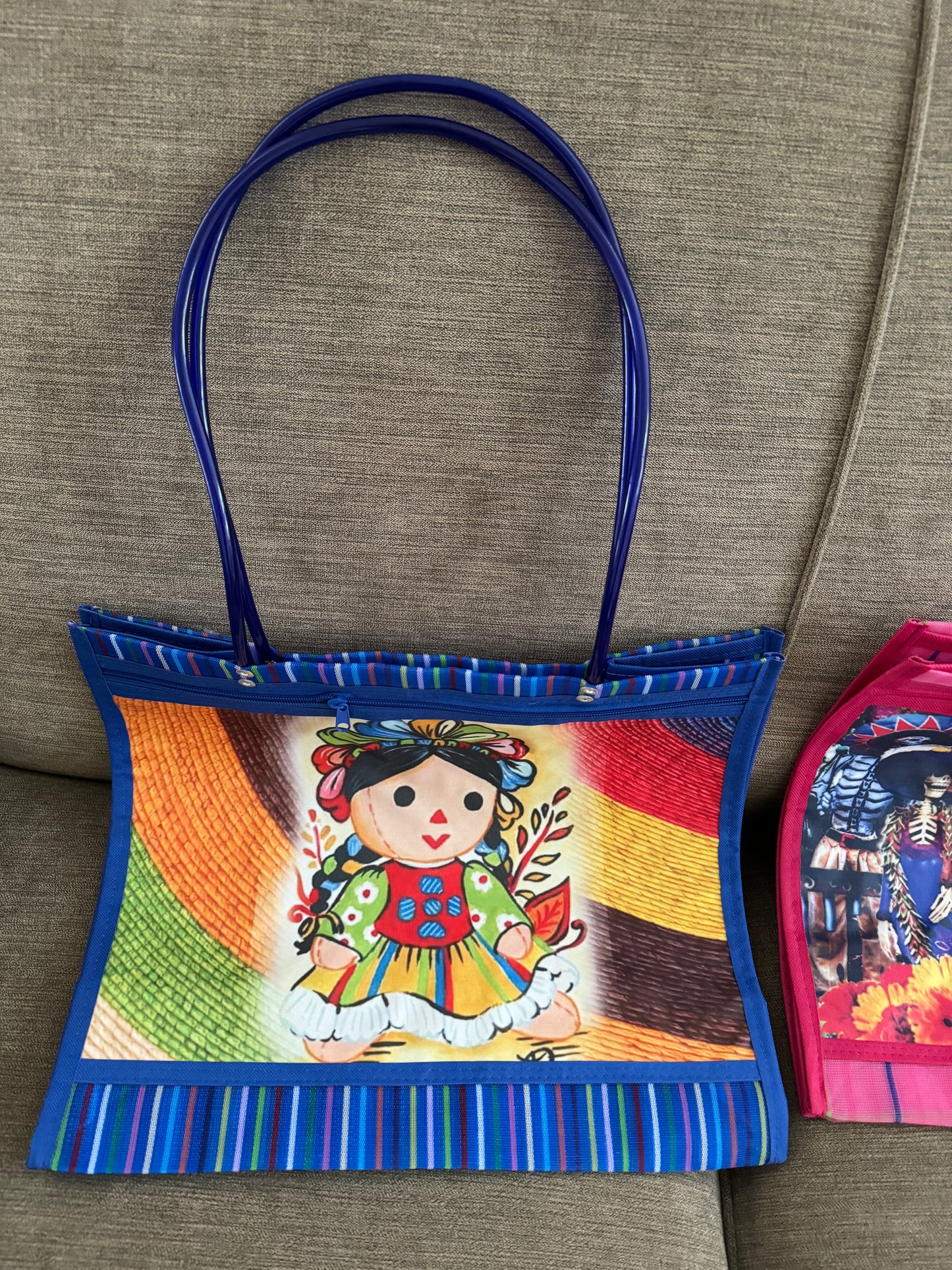 Medium Zipper Mesh Bag