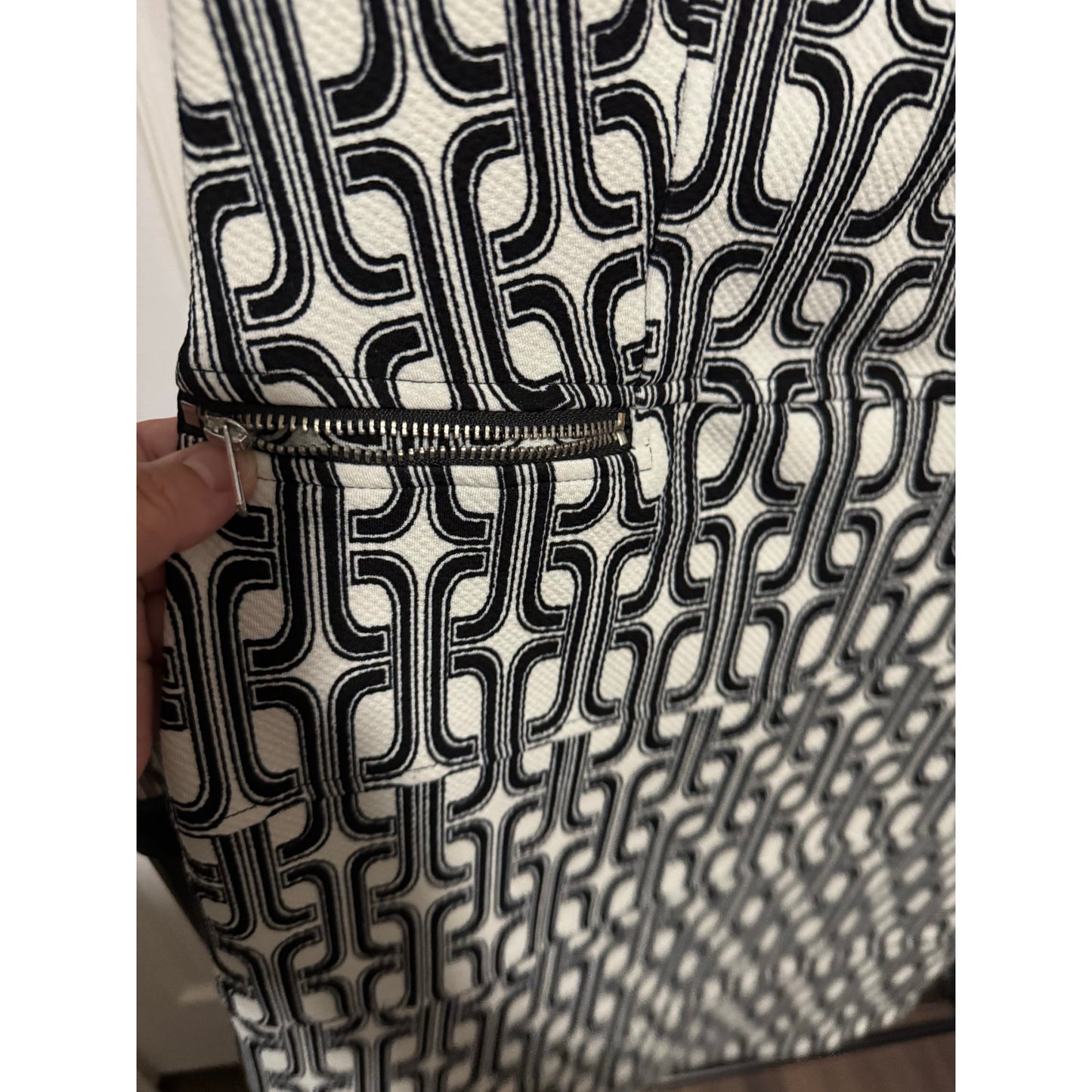 Enfocus Studio Pullover Black and White Chainlink Sheath Dress