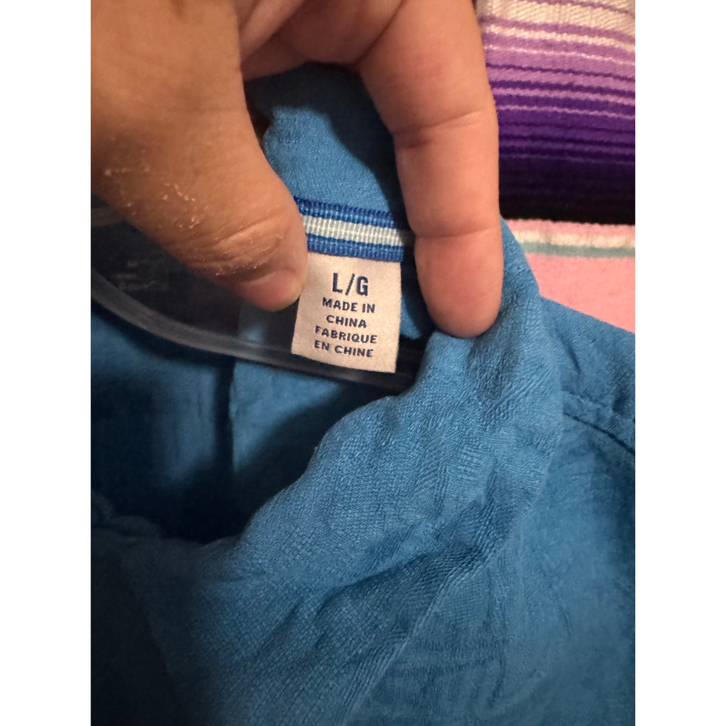 Tommy Bahama 100% Silk Short Sleeve Button Up