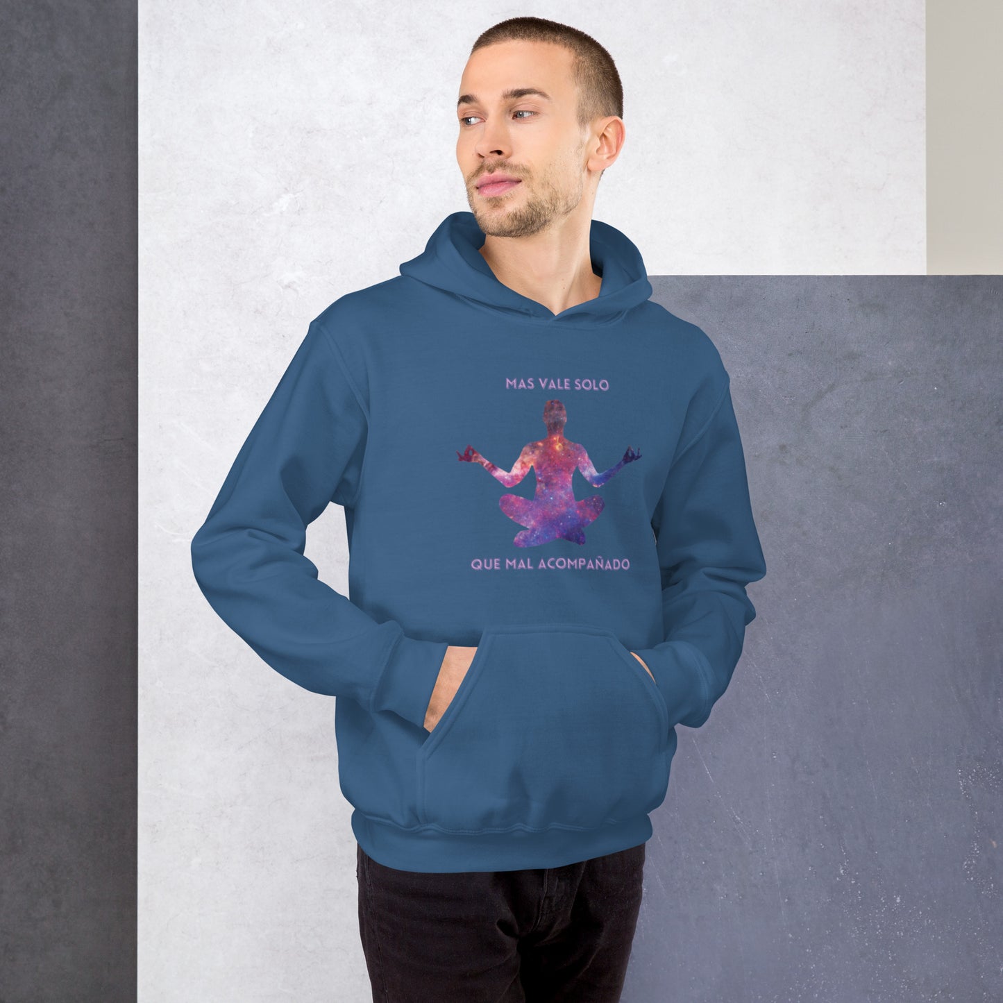 Mas Vale Solo -Unisex Hoodie