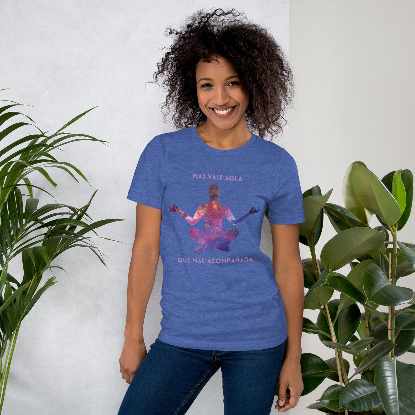 Mas vale sola Unisex t-shirt