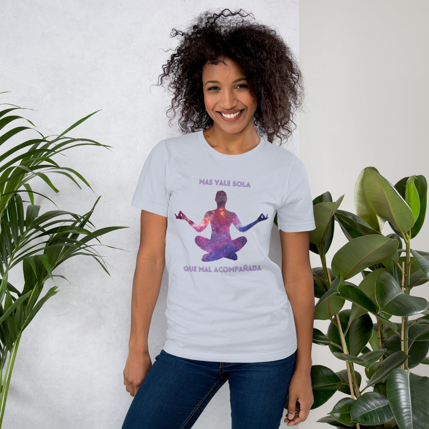 Mas vale sola Unisex t-shirt
