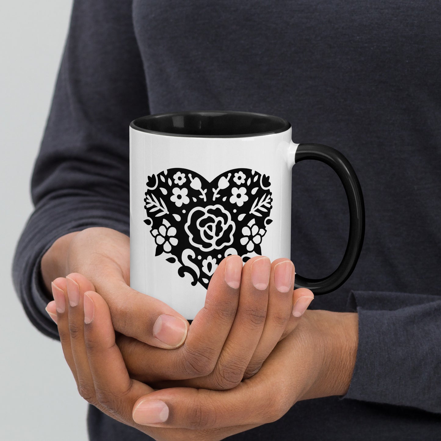 Corazones Mug with Color Inside